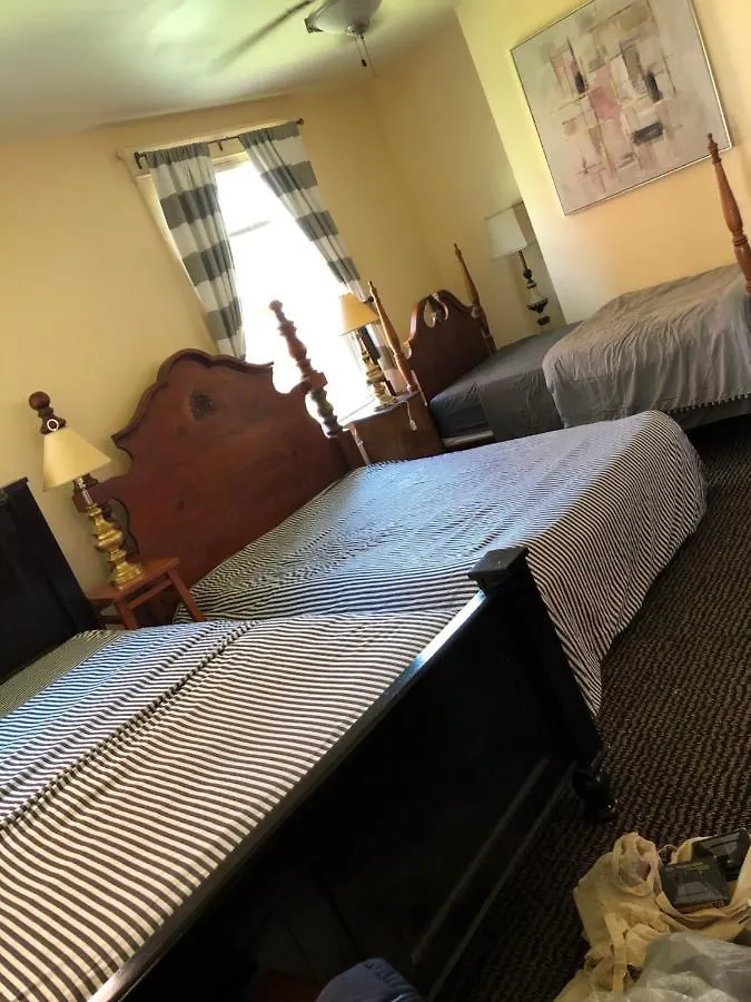 Highland Park Pittsburgh Apartment